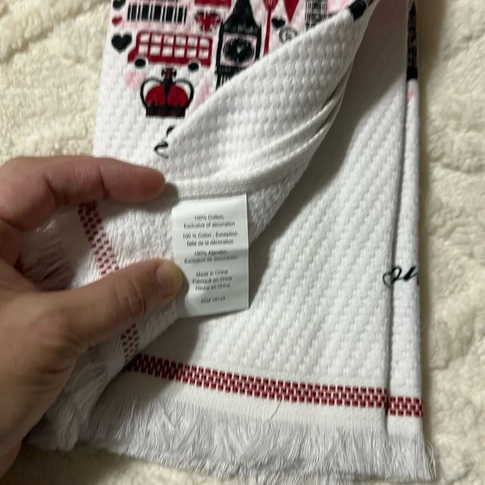 T & C Love in London White Red Pink Black Cotton Kitchen Towels set of 2